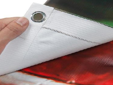 灵川喷绘和刀刮布的工艺区别。